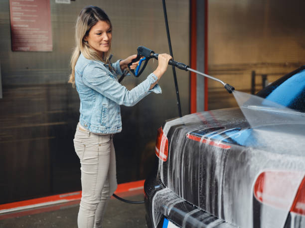 Best Roof Power Washing Services  in Goshen, CA
